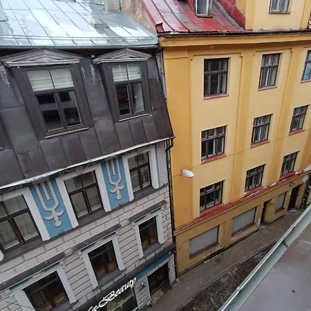 Historic Old Town Escape Cozy 2 Bedrooms Perfect Location Appartement *