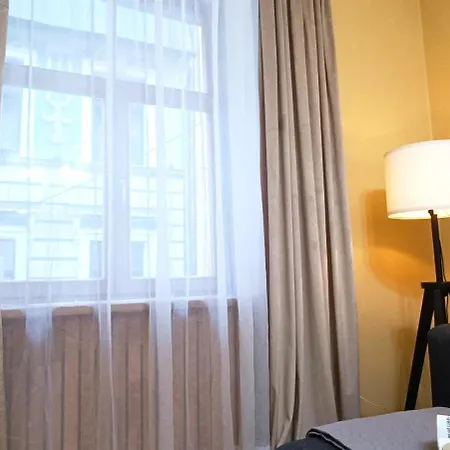 Historic Old Town Escape Cozy 2 Bedrooms Perfect Location