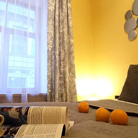 Historic Old Town Escape Cozy 2 Bedrooms Perfect Location