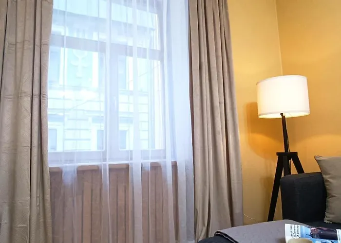 Historic Old Town Escape Cozy 2 Bedrooms Perfect Location