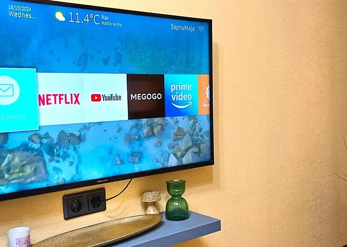 Historic Old Town Escape Cozy 2 Bedrooms Perfect Location Apartment