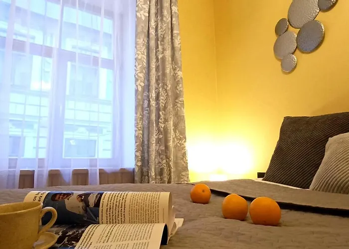 Historic Old Town Escape Cozy 2 Bedrooms Perfect Location