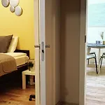 דירה Historic Old Town Escape Cozy Two Bedrooms Perfect Location *