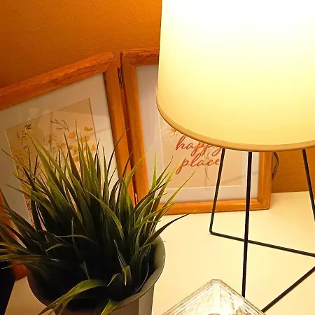 Апартаменты Historic Old Town Escape Cozy 2 Bedrooms Perfect Location Рига